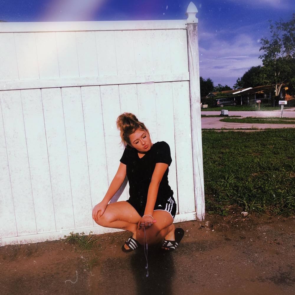 Meet your Posher, Mikayla